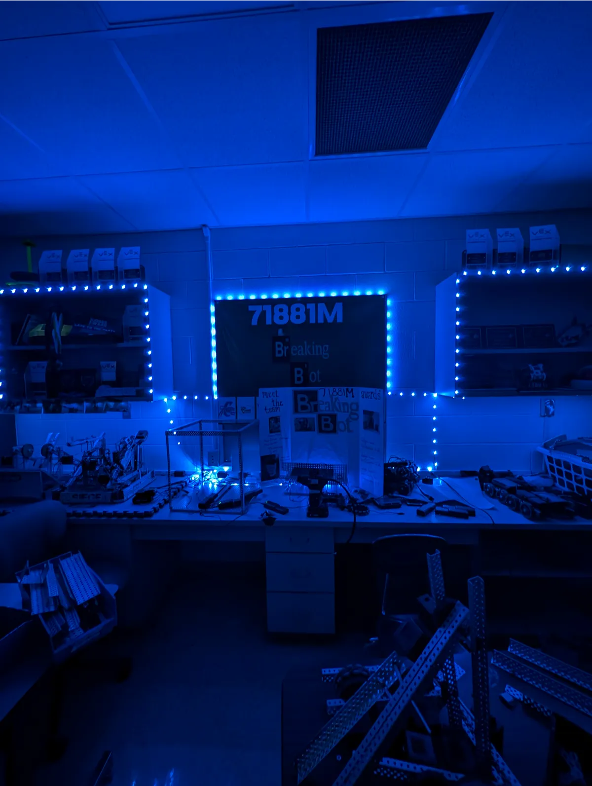 Direct Robotics Room Display